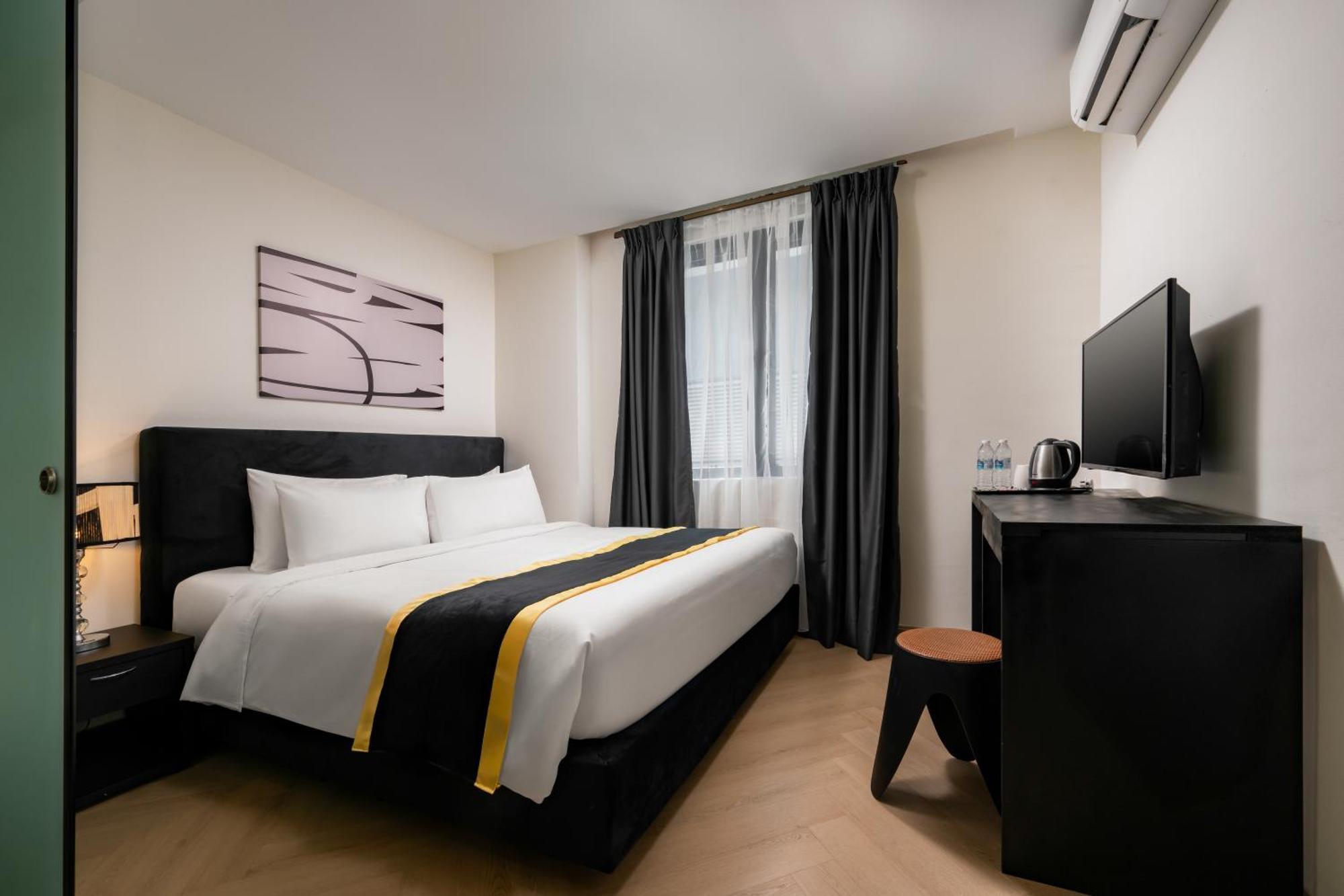 Bryqs Hotel Куала-Лумпур Экстерьер фото