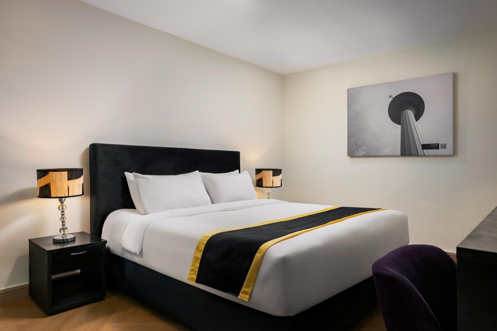 Bryqs Hotel Куала-Лумпур Экстерьер фото