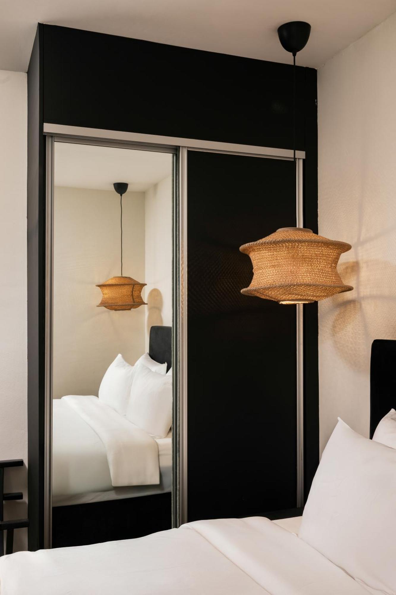 Bryqs Hotel Куала-Лумпур Экстерьер фото